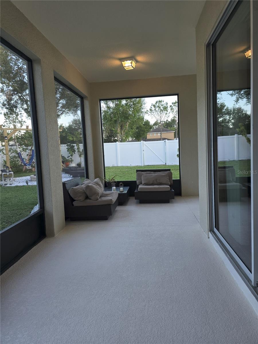 Image 21 of 22 For 7971 Brofield Ave