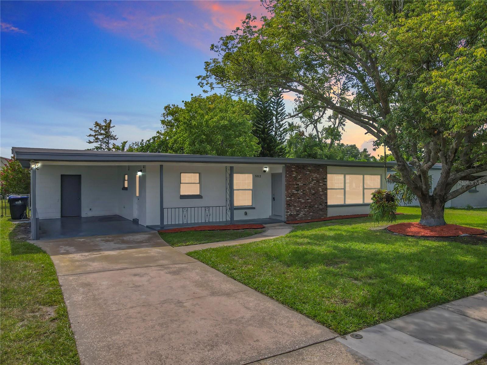 Details for 5312 Kingswood Drive, ORLANDO, FL 32810