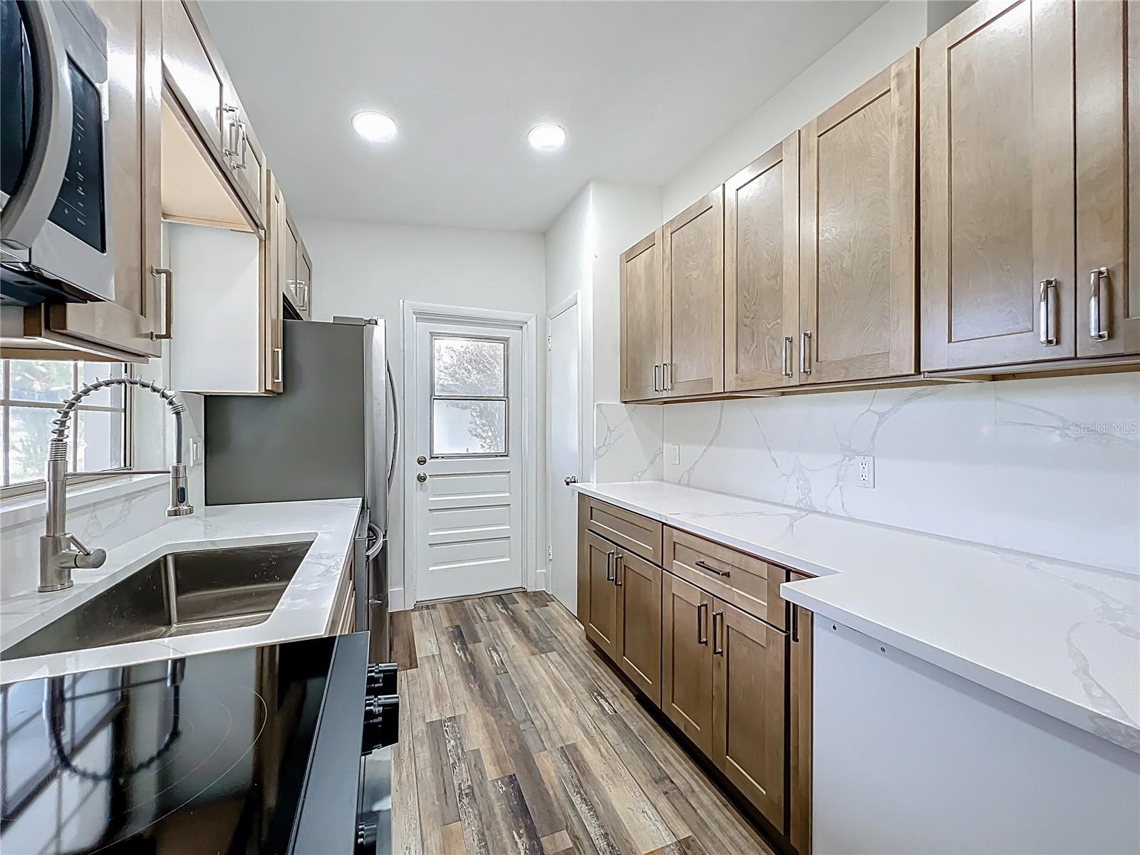 Image 16 of 100 For 5312 Kingswood Drive