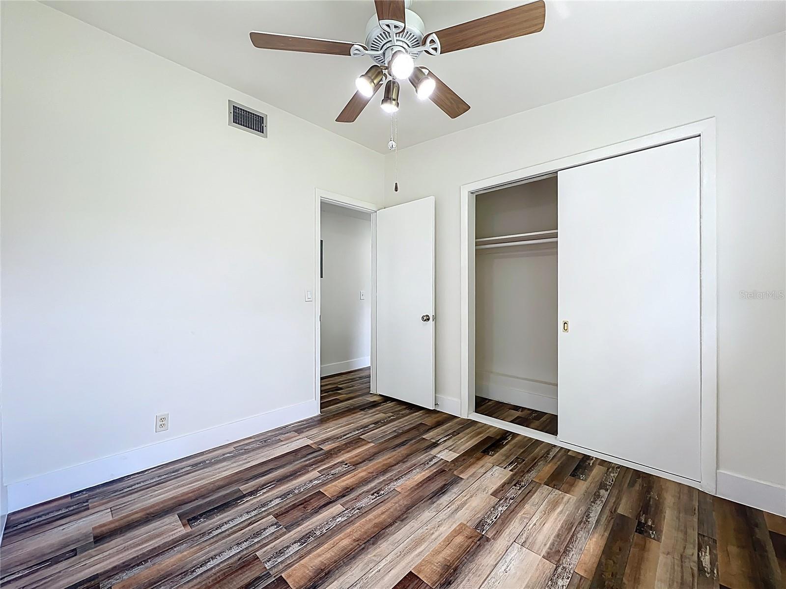 Image 27 of 100 For 5312 Kingswood Drive