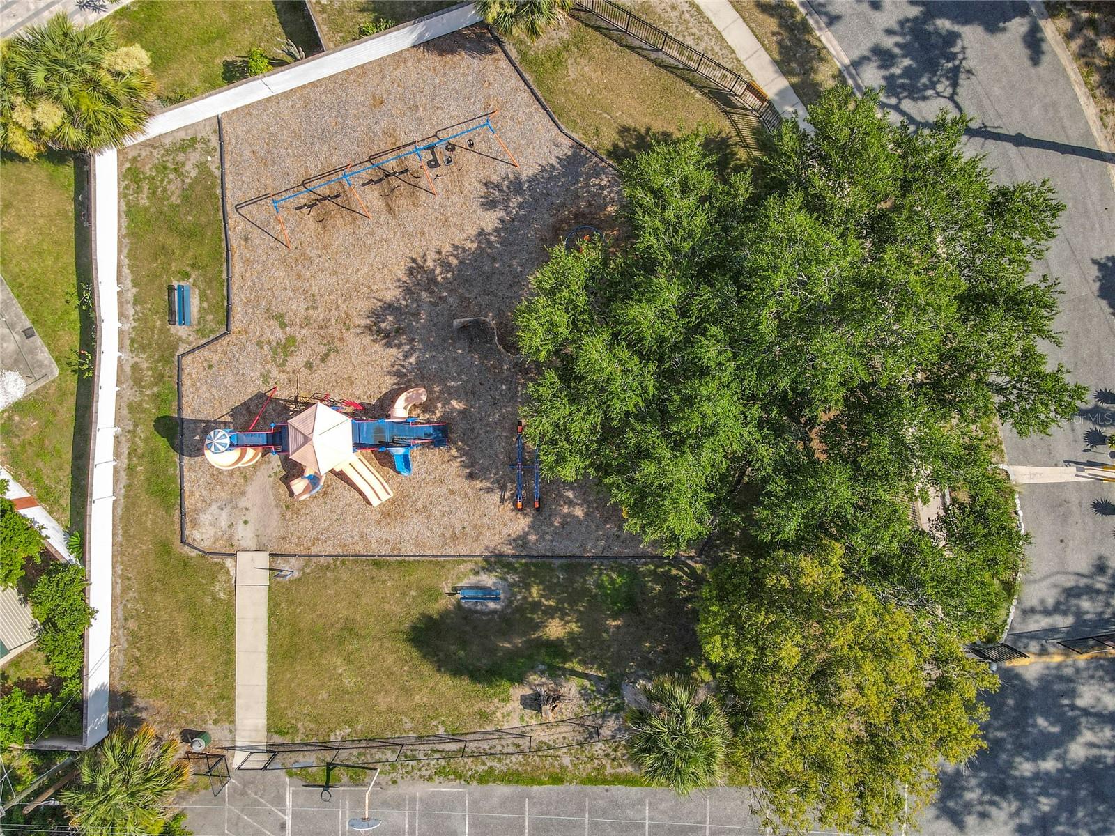 Image 49 of 100 For 5312 Kingswood Drive
