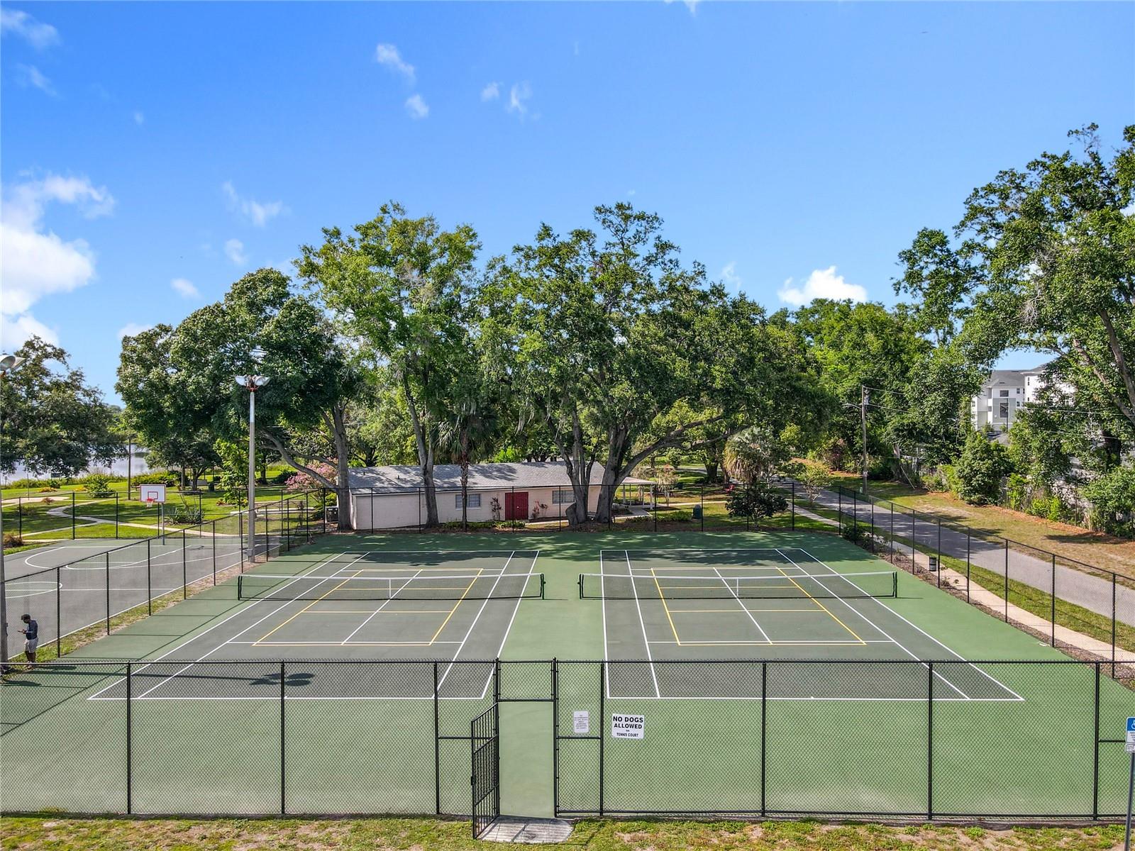 Image 80 of 100 For 5312 Kingswood Drive
