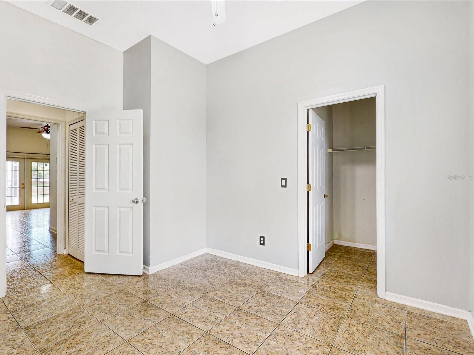 Image 24 of 34 For 3943 Ocita Drive