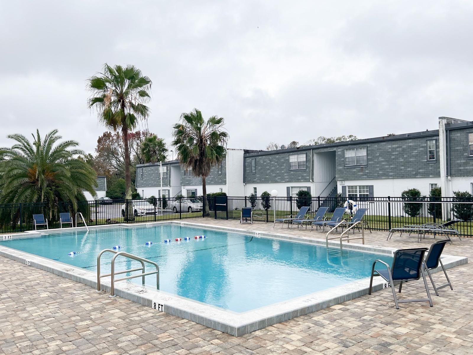 Image 15 of 19 For 1000 Semoran Boulevard S