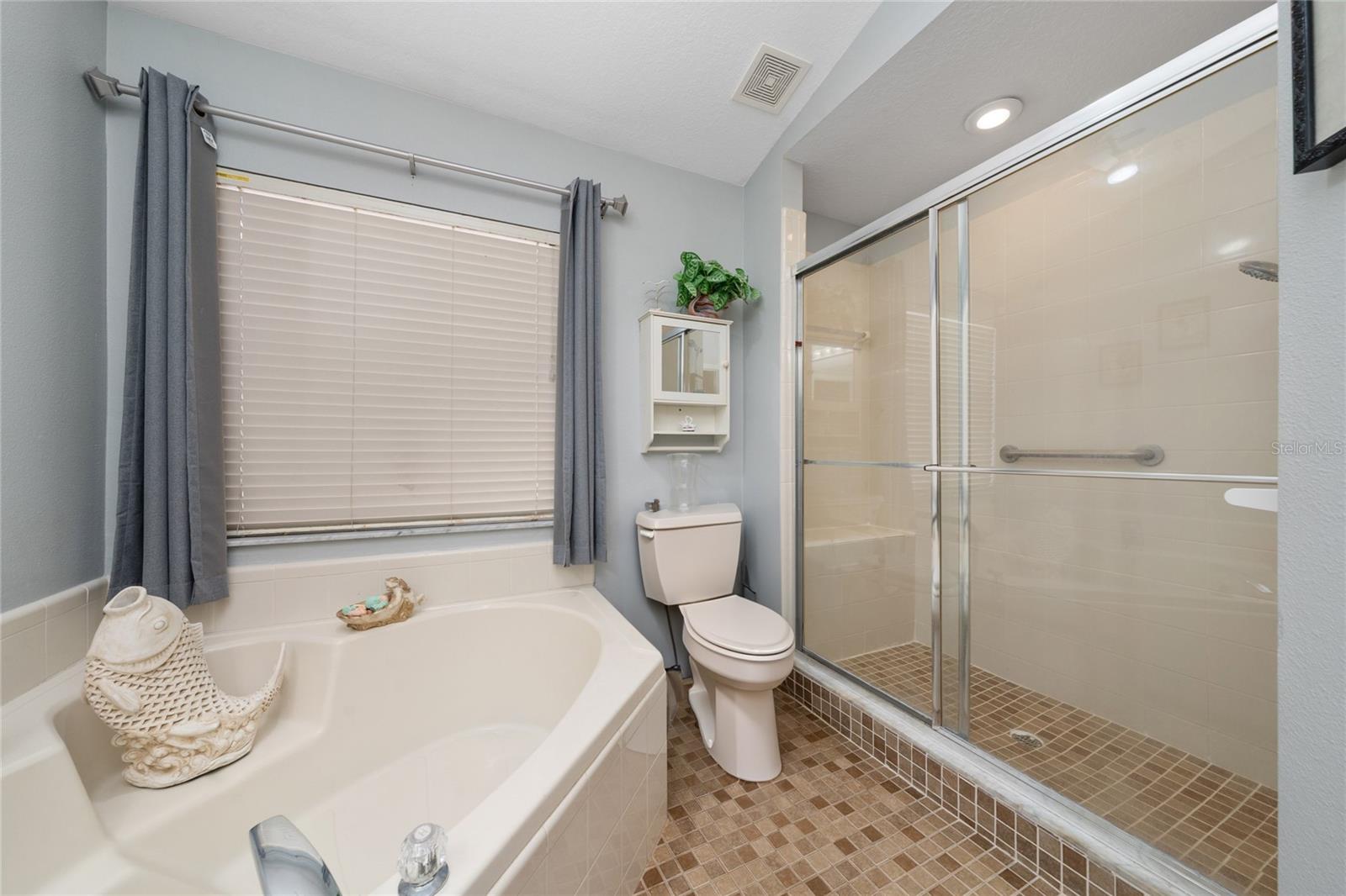 Image 21 of 36 For 10934 Rushwood Way
