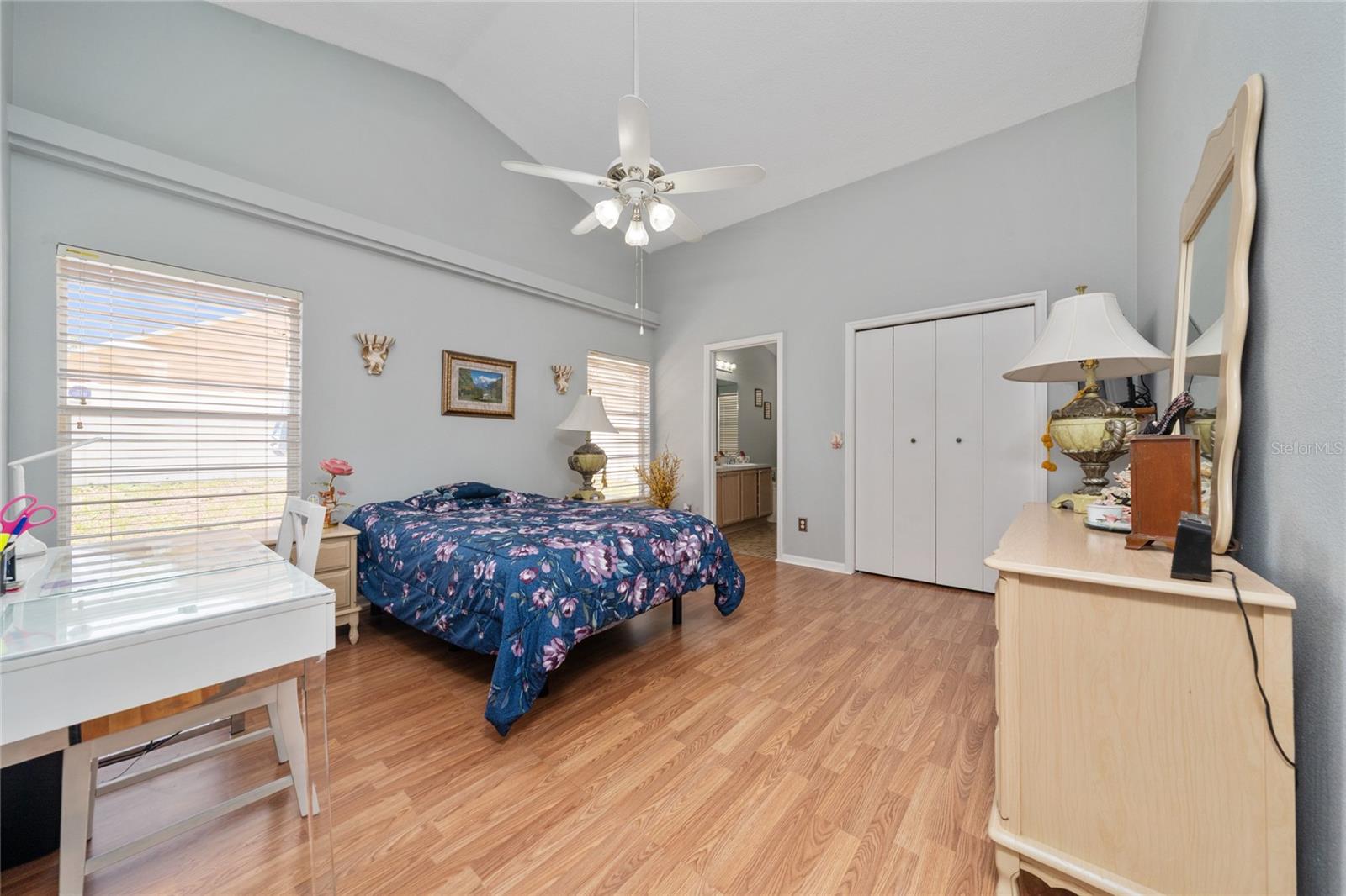 Image 24 of 36 For 10934 Rushwood Way