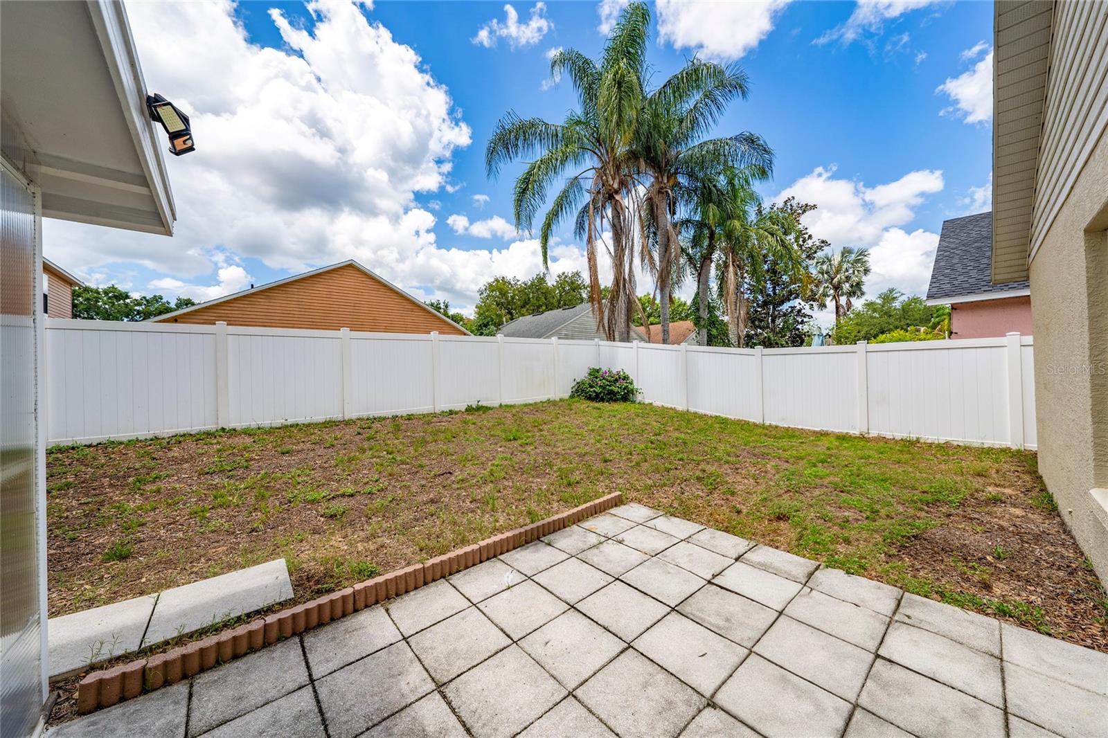 Image 28 of 36 For 10934 Rushwood Way