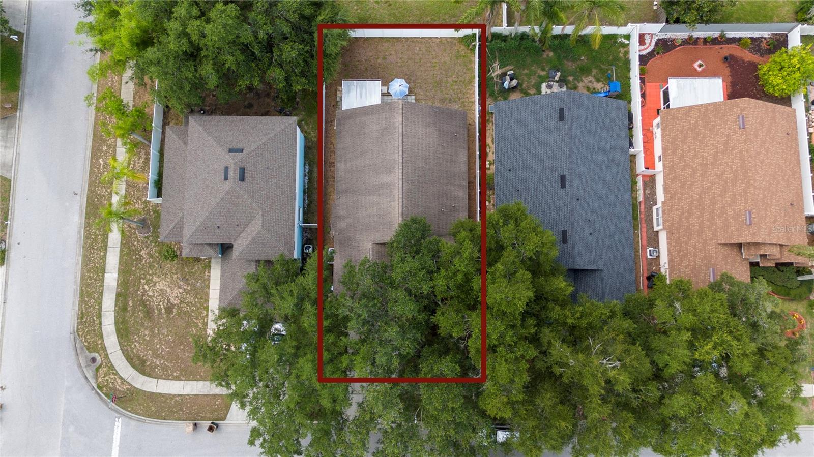 Image 32 of 36 For 10934 Rushwood Way