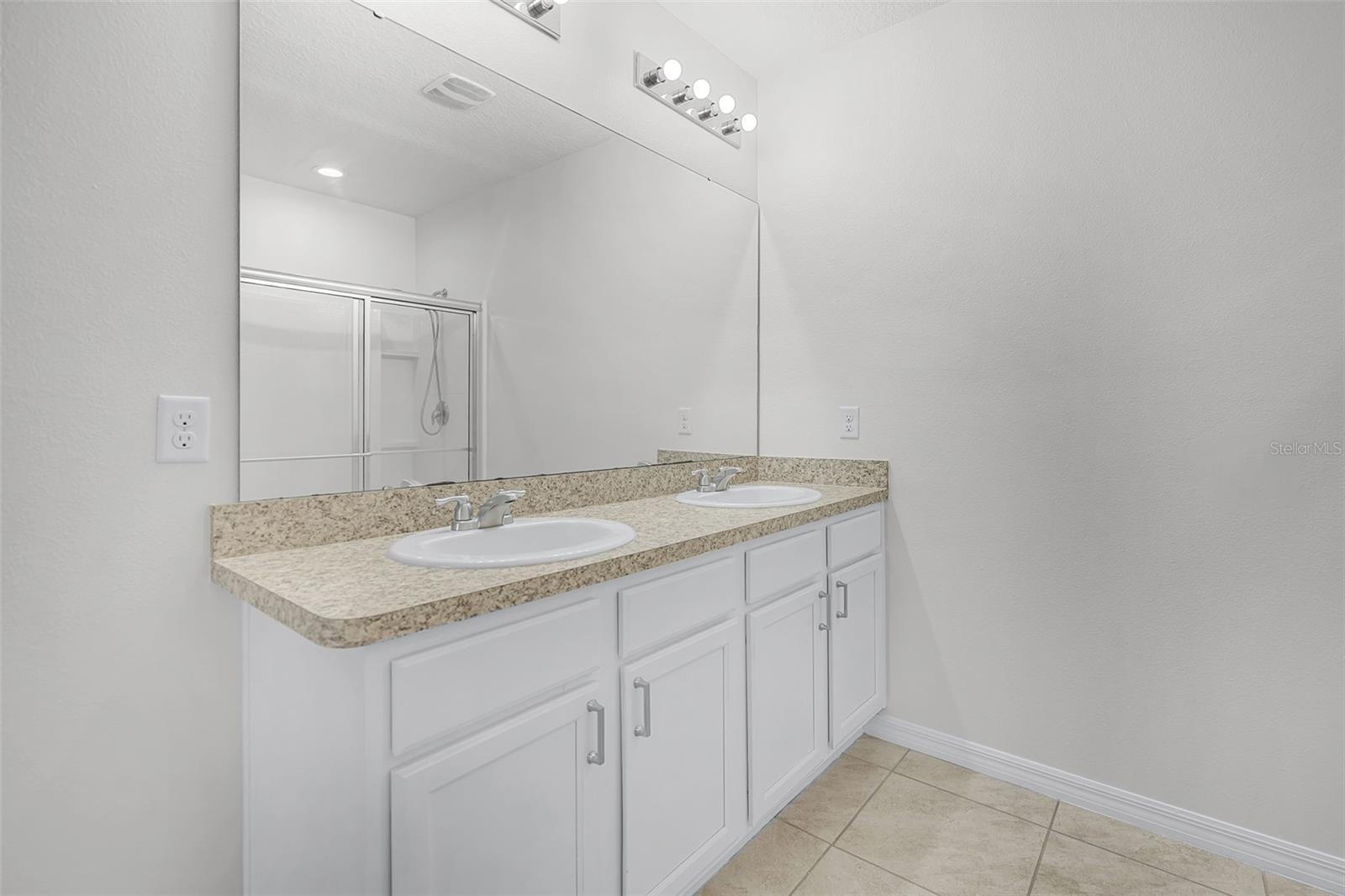 Image 21 of 28 For 3062 Royal Tern Drive