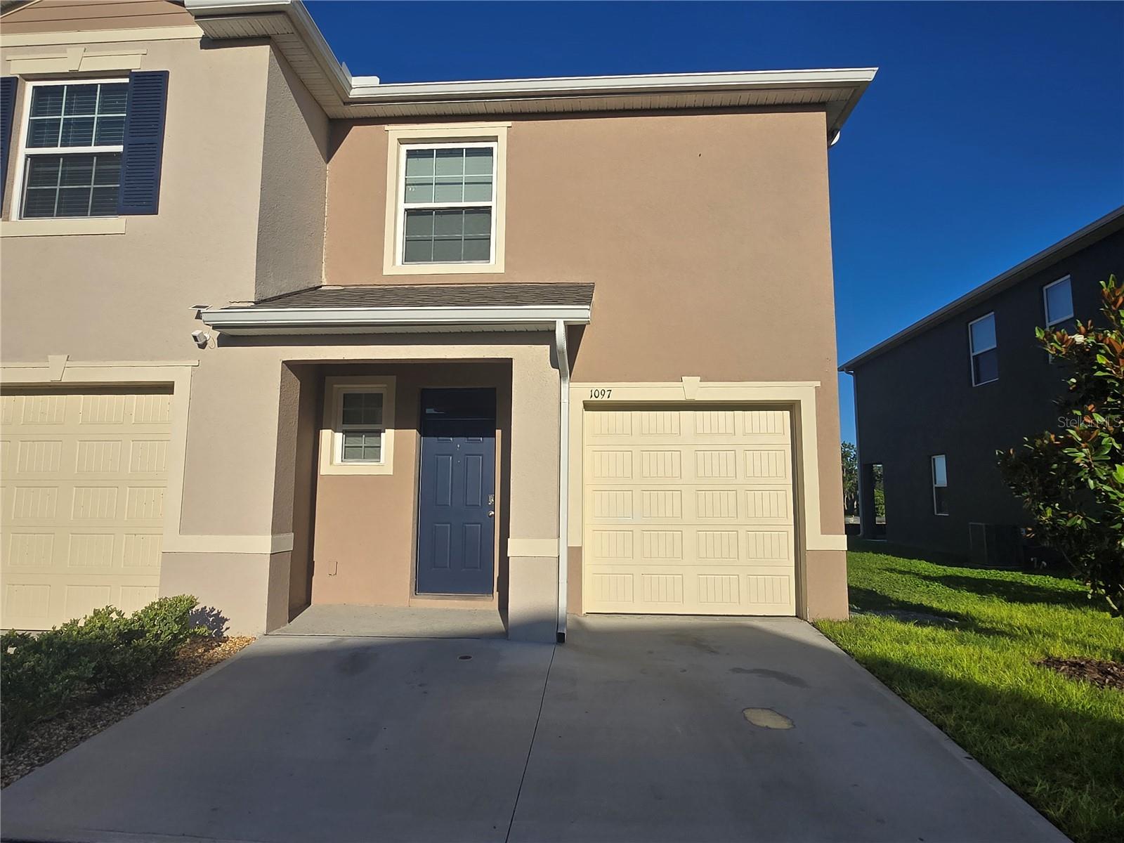 Details for 1097 Blue Jay Drive, DAVENPORT, FL 33837
