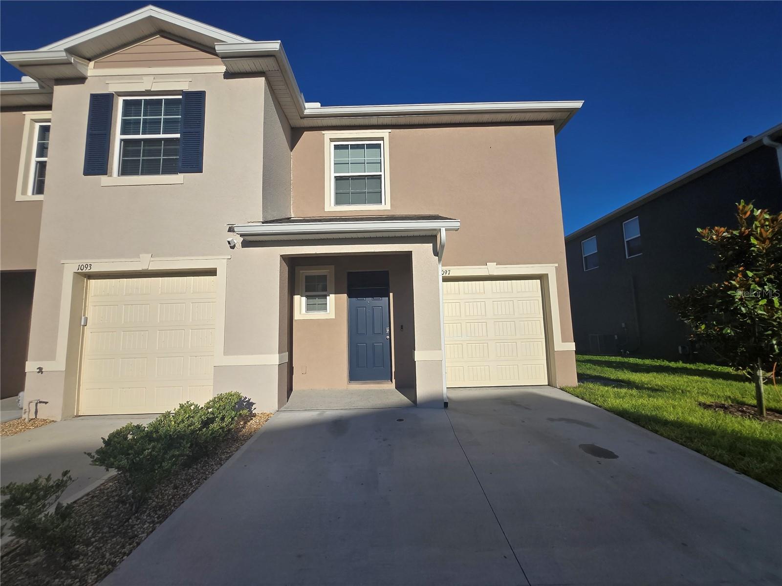 Image 2 of 38 For 1097 Blue Jay Drive