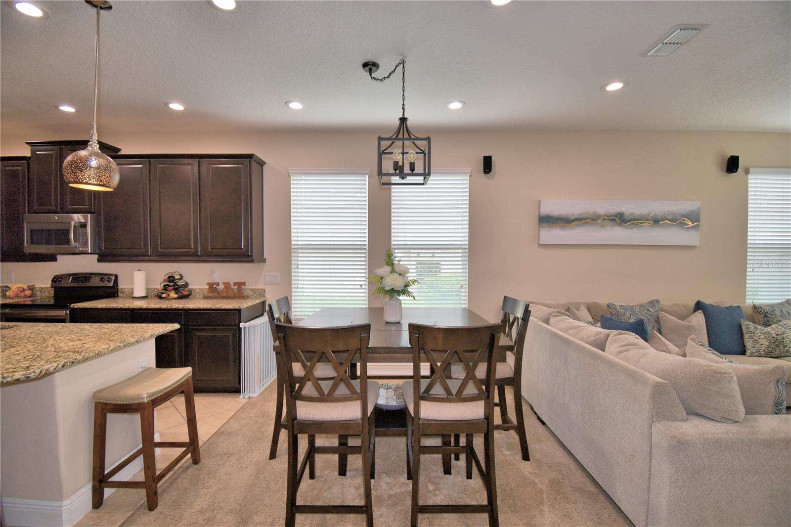 Image 10 of 41 For 7401 Leighside Drive