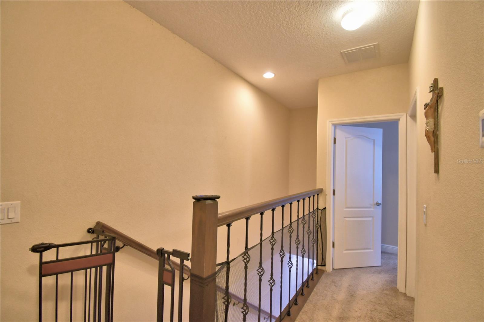 Image 14 of 41 For 7401 Leighside Drive