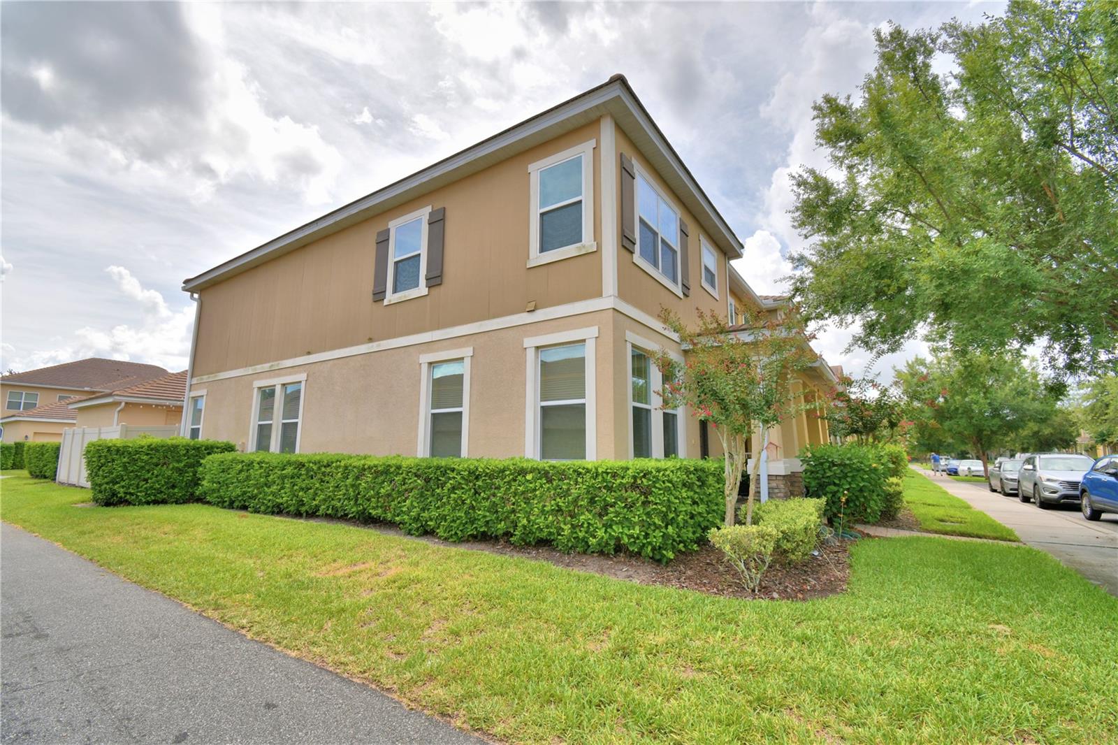 Image 4 of 41 For 7401 Leighside Drive