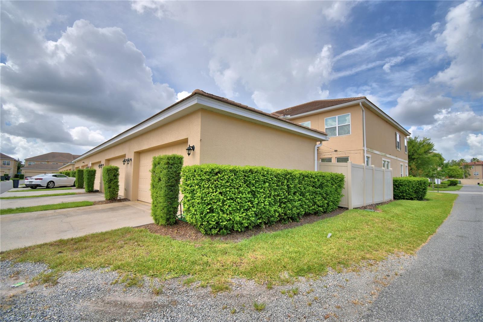 Image 5 of 41 For 7401 Leighside Drive