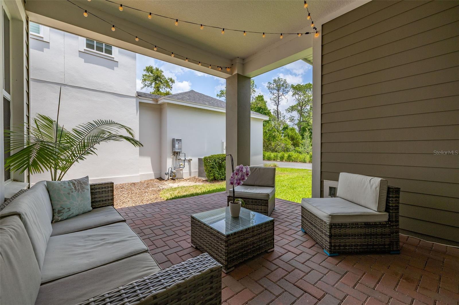 Image 15 of 38 For 2057 Celebration Boulevard