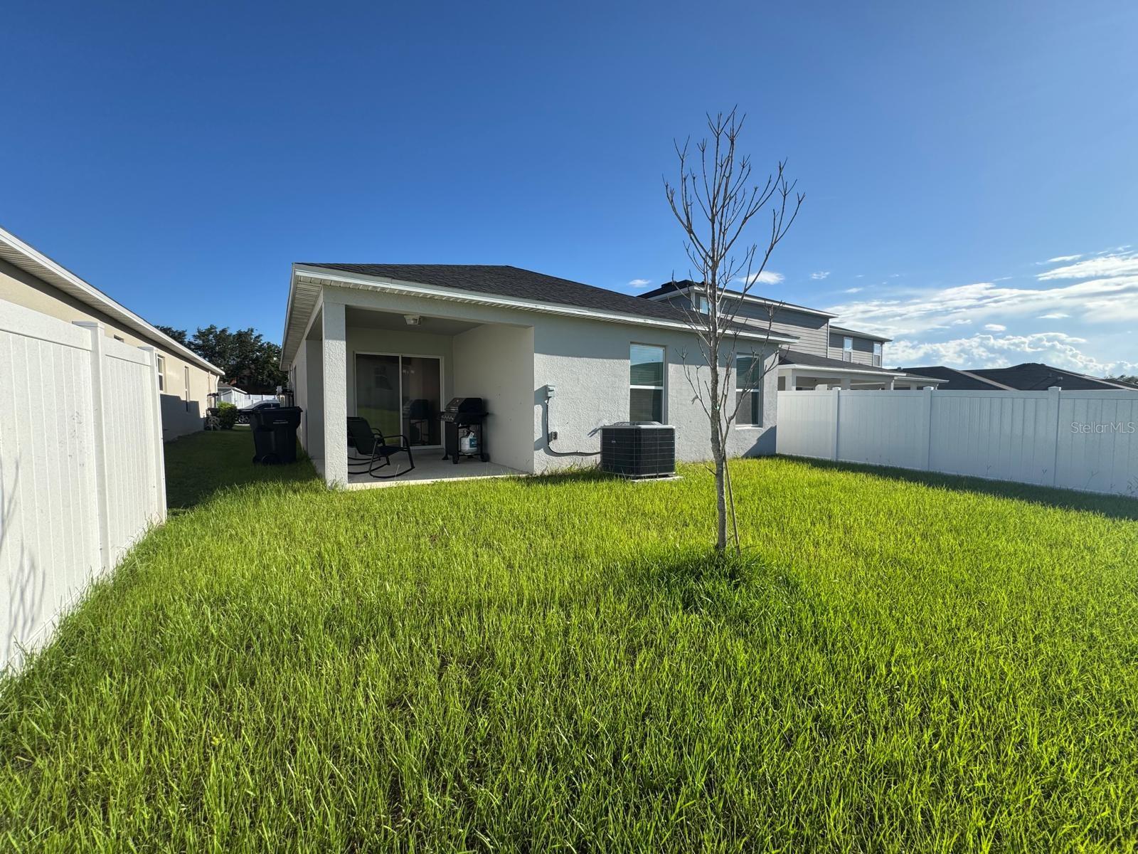 Image 14 of 14 For 1079 Papaya Circle