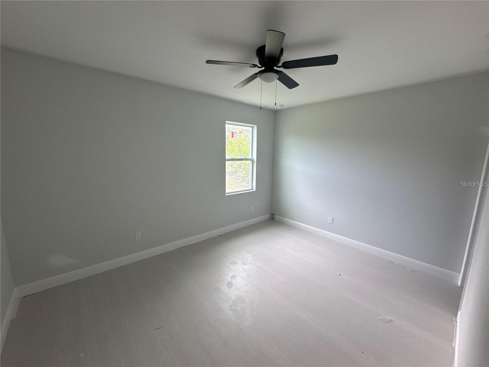 Image 3 of 6 For 7114 Sunnybrook Boulevard