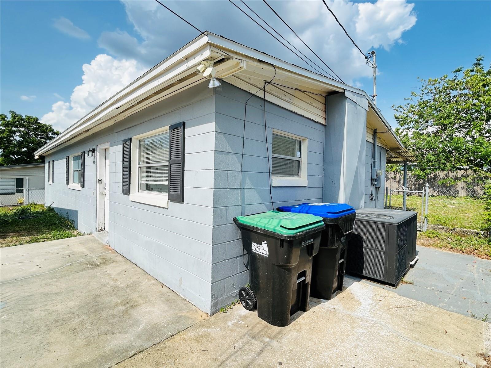 Image 13 of 13 For 329 Hart Boulevard