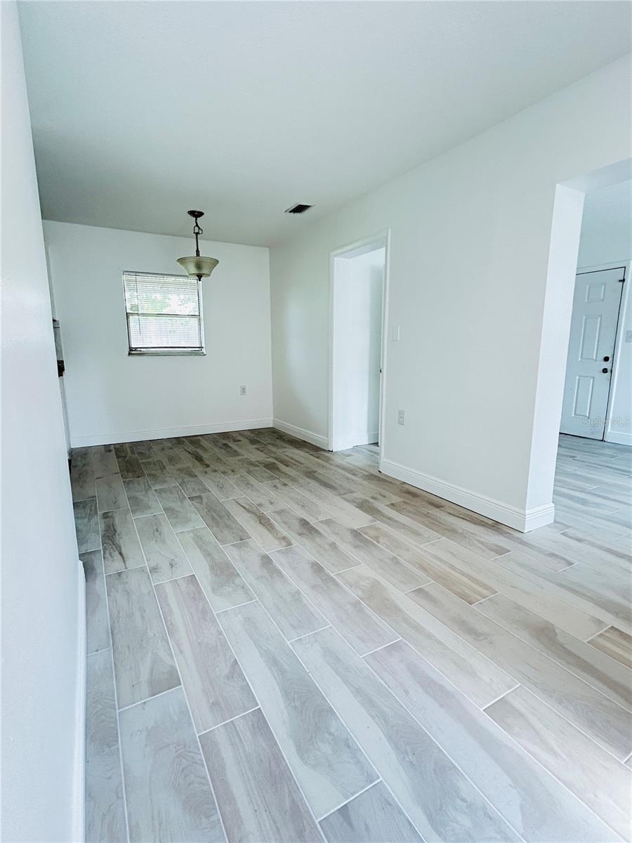 Image 2 of 13 For 329 Hart Boulevard