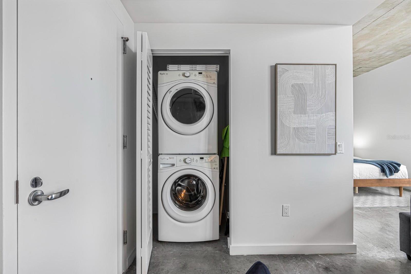 Image 17 of 28 For 151 1st  2804