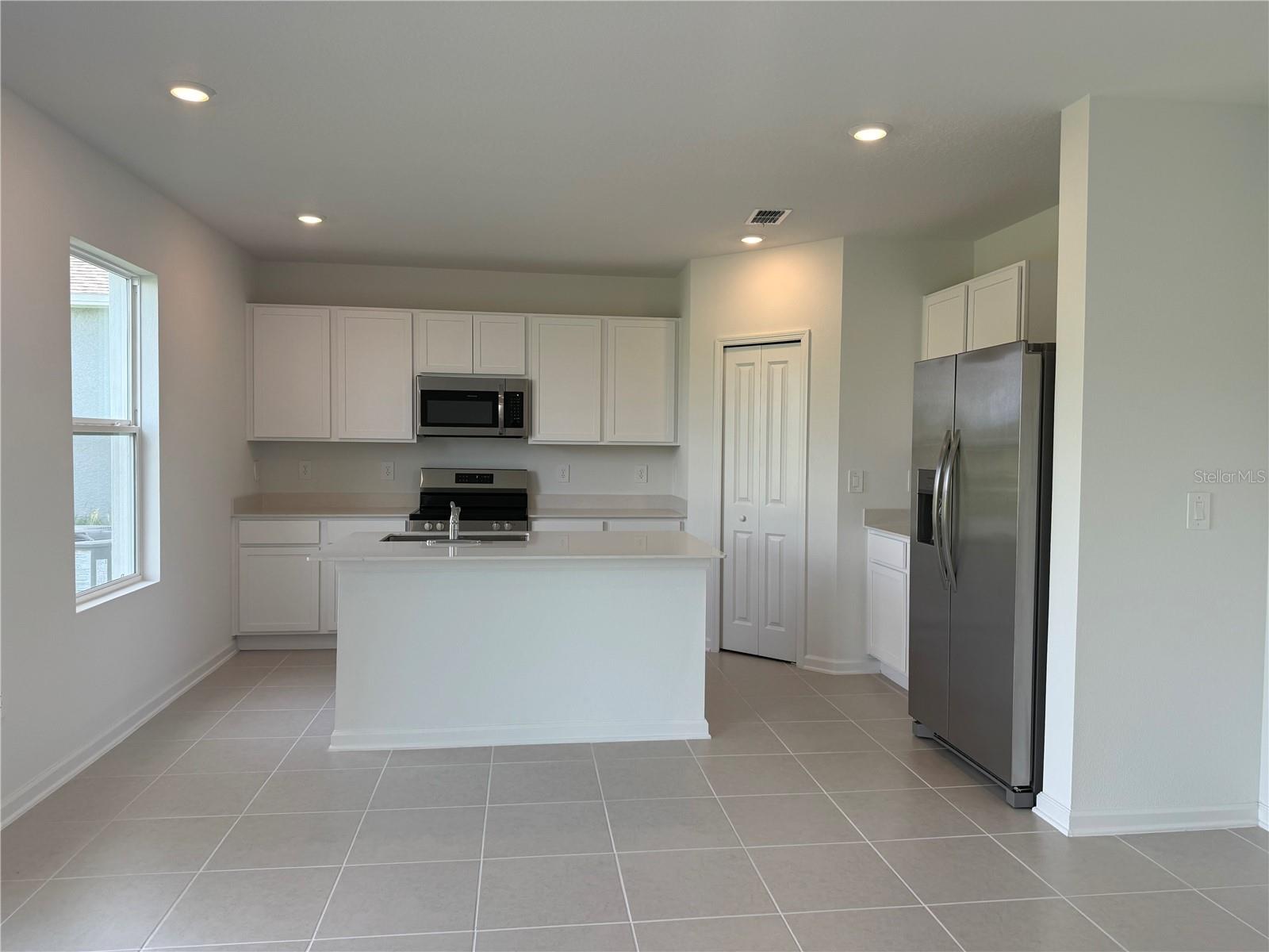 Image 3 of 15 For 2434 Mckinley Drive