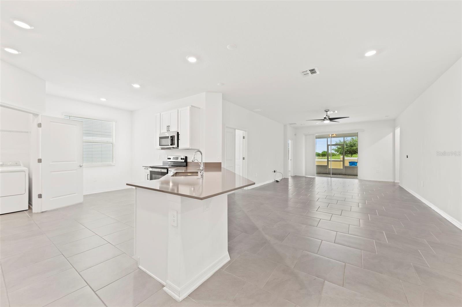 Image 2 of 16 For 309 Piave Street