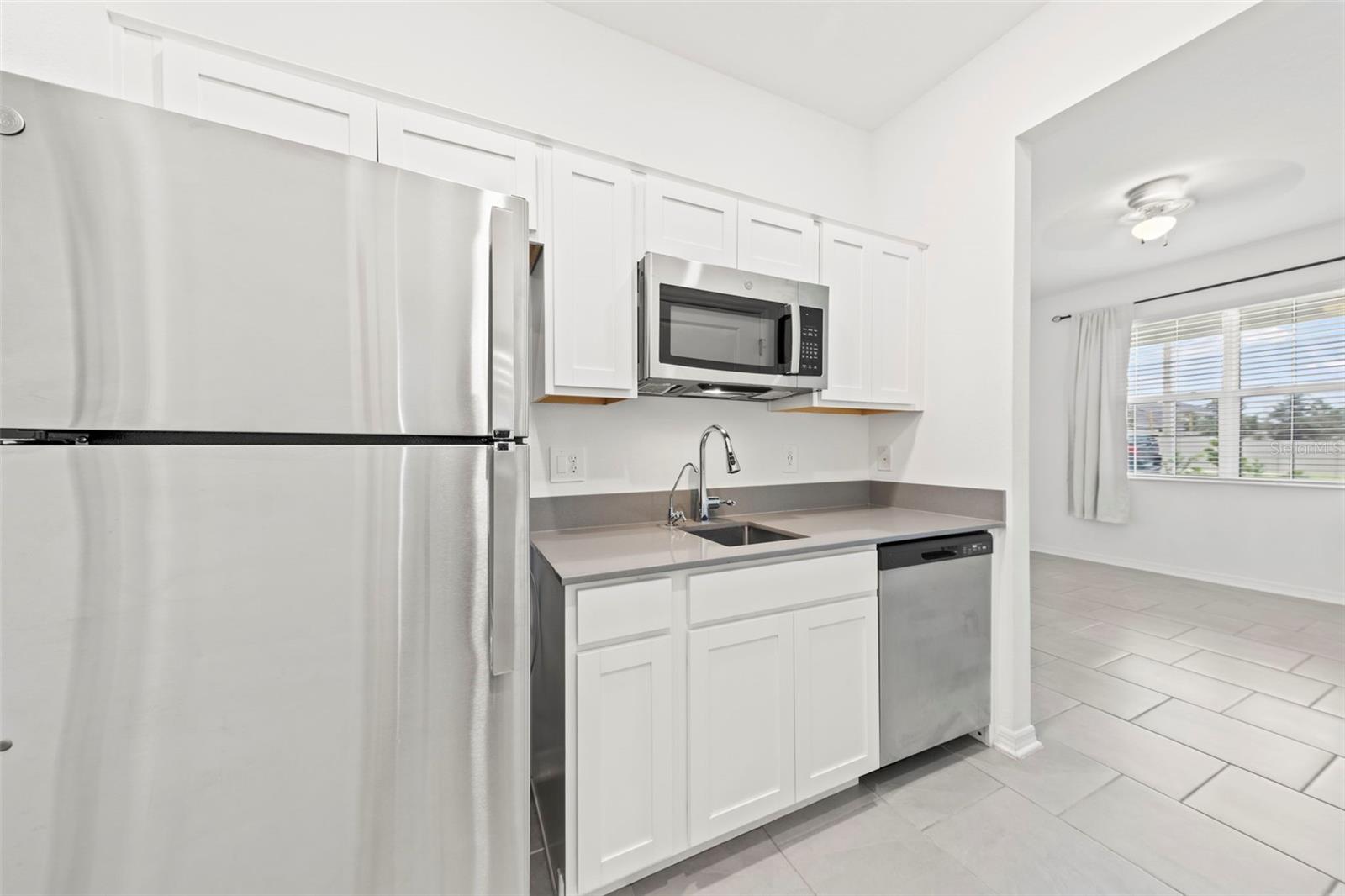 Image 3 of 16 For 309 Piave Street