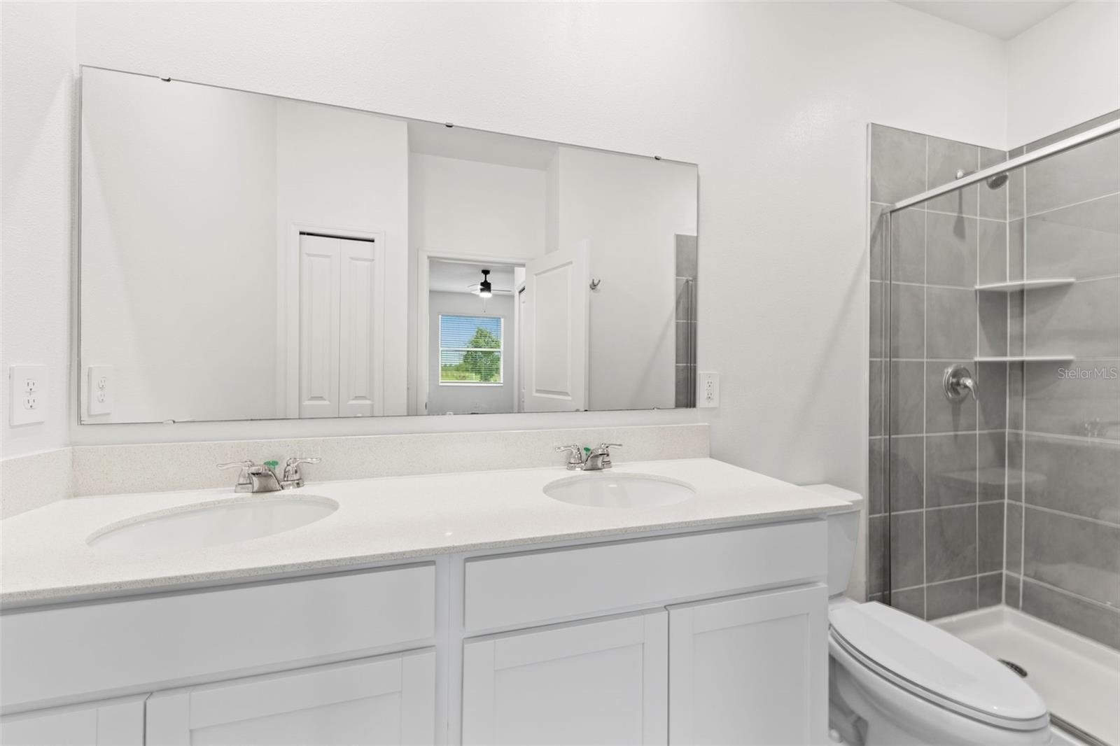 Image 5 of 16 For 309 Piave Street