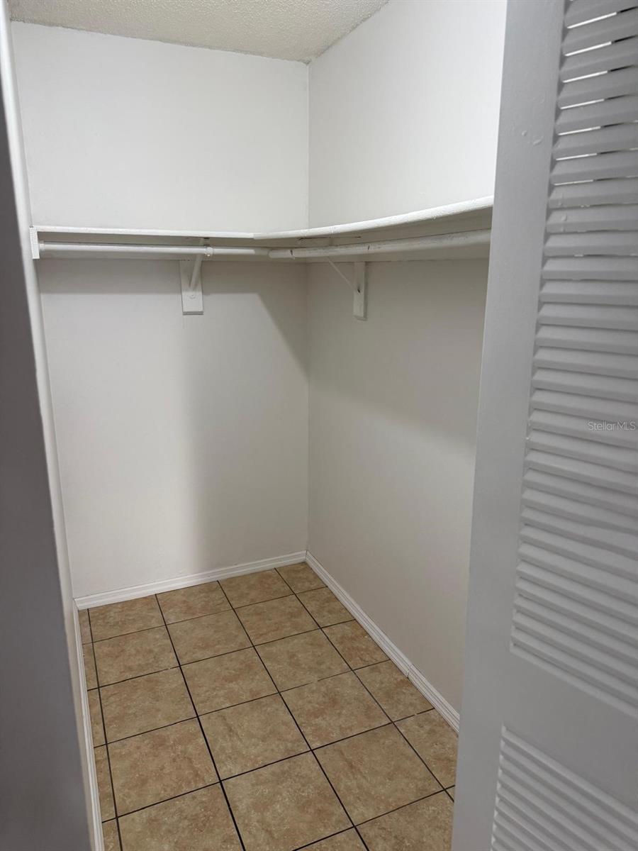 Image 6 of 9 For 46 Lago Mesa Way