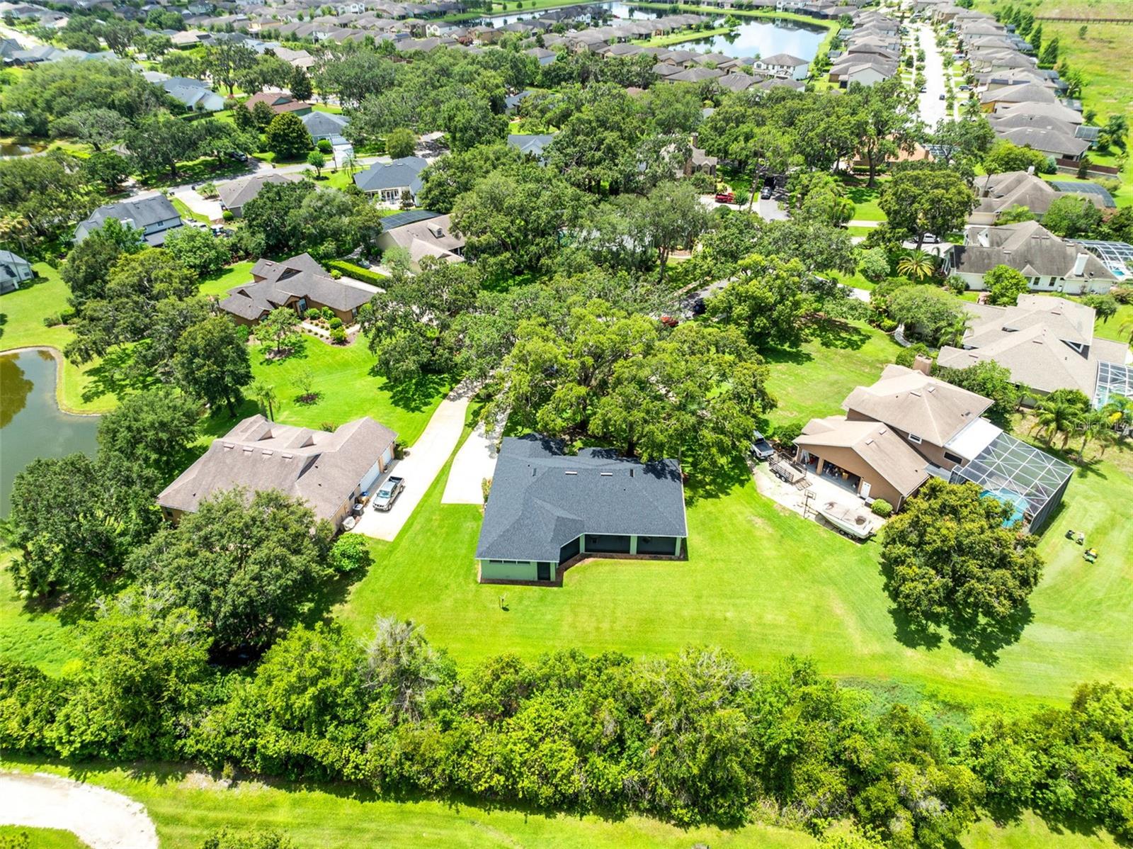 Image 7 of 35 For 5204 Hammock Pointe Court