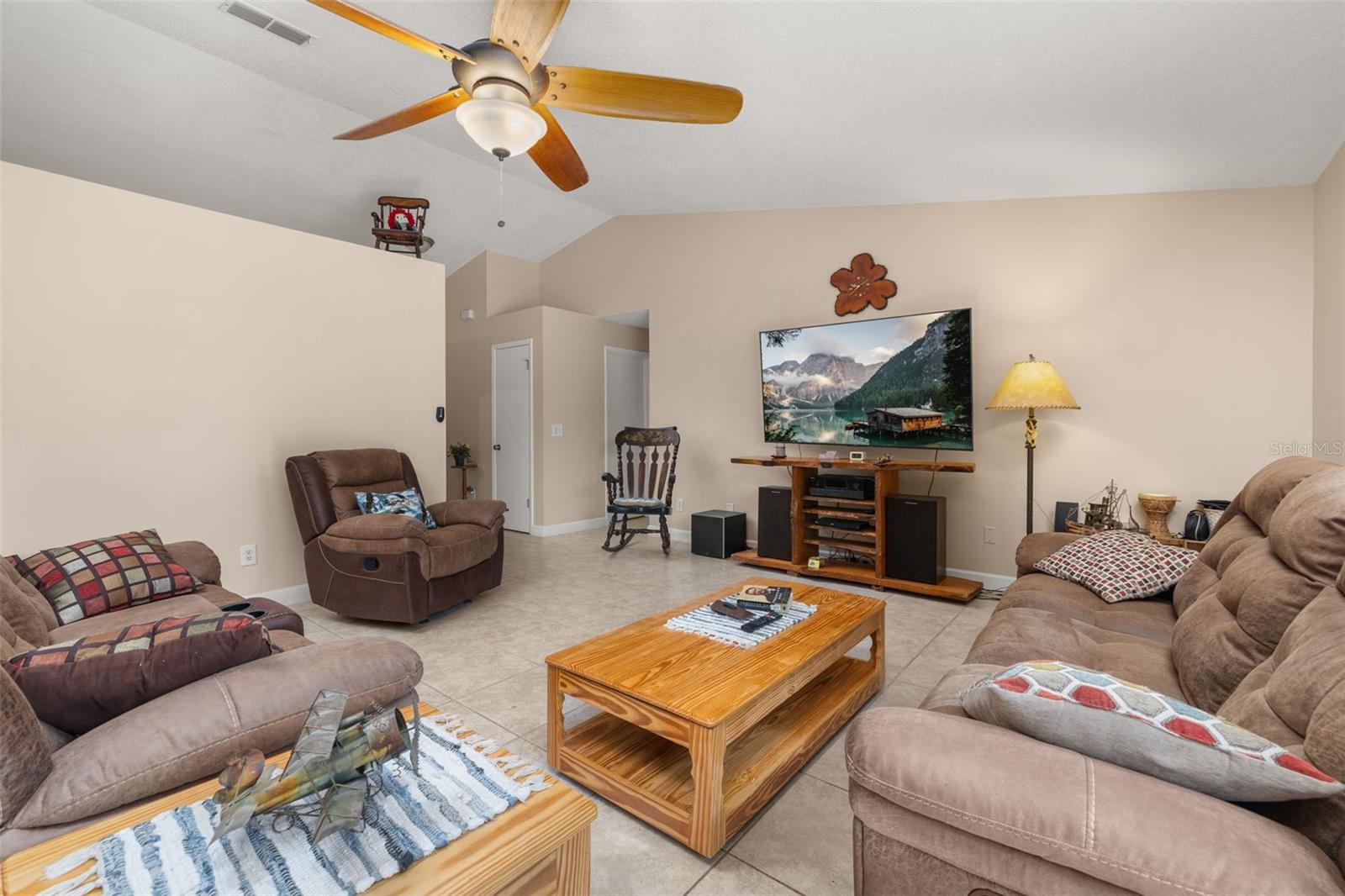 Image 11 of 69 For 2569 Tandori Circle