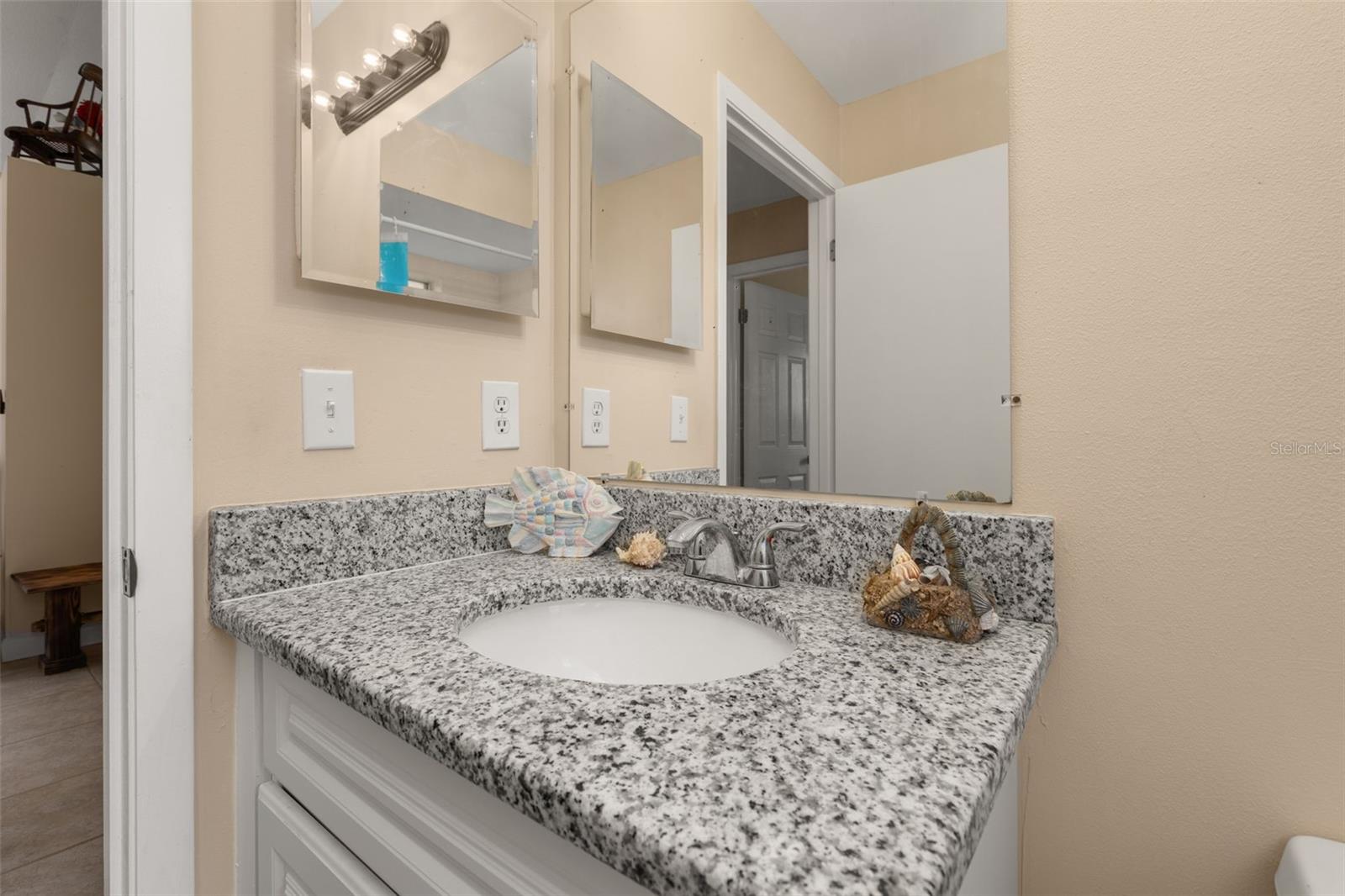 Image 27 of 69 For 2569 Tandori Circle