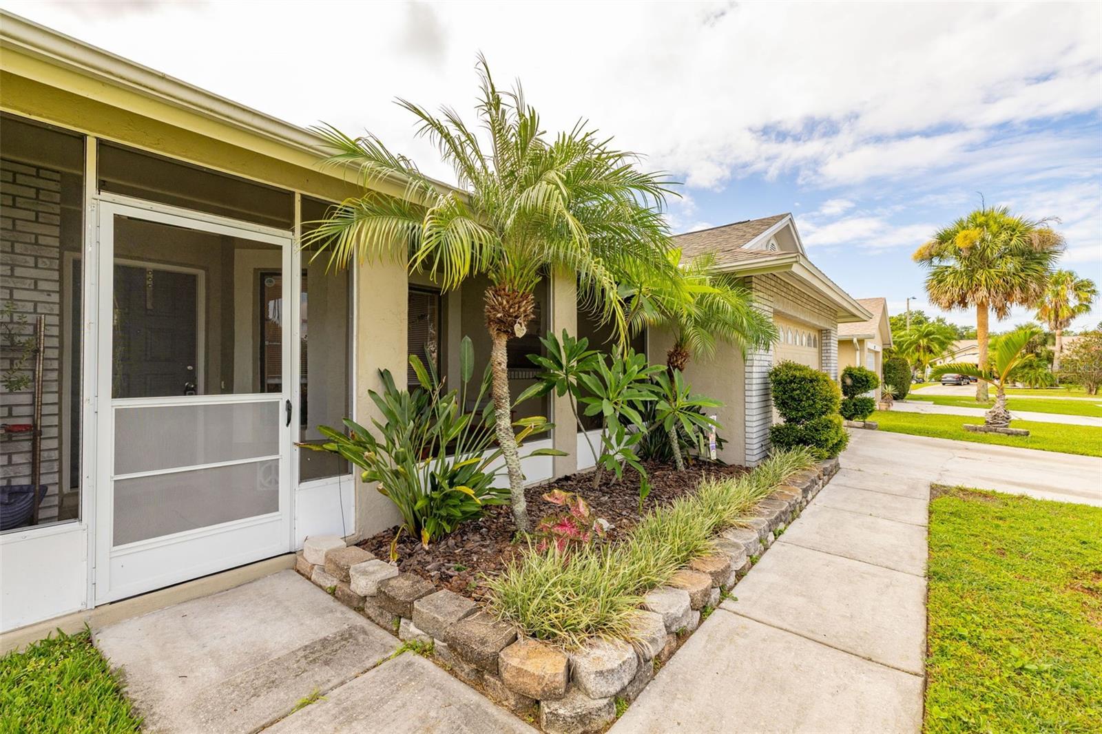 Image 42 of 69 For 2569 Tandori Circle