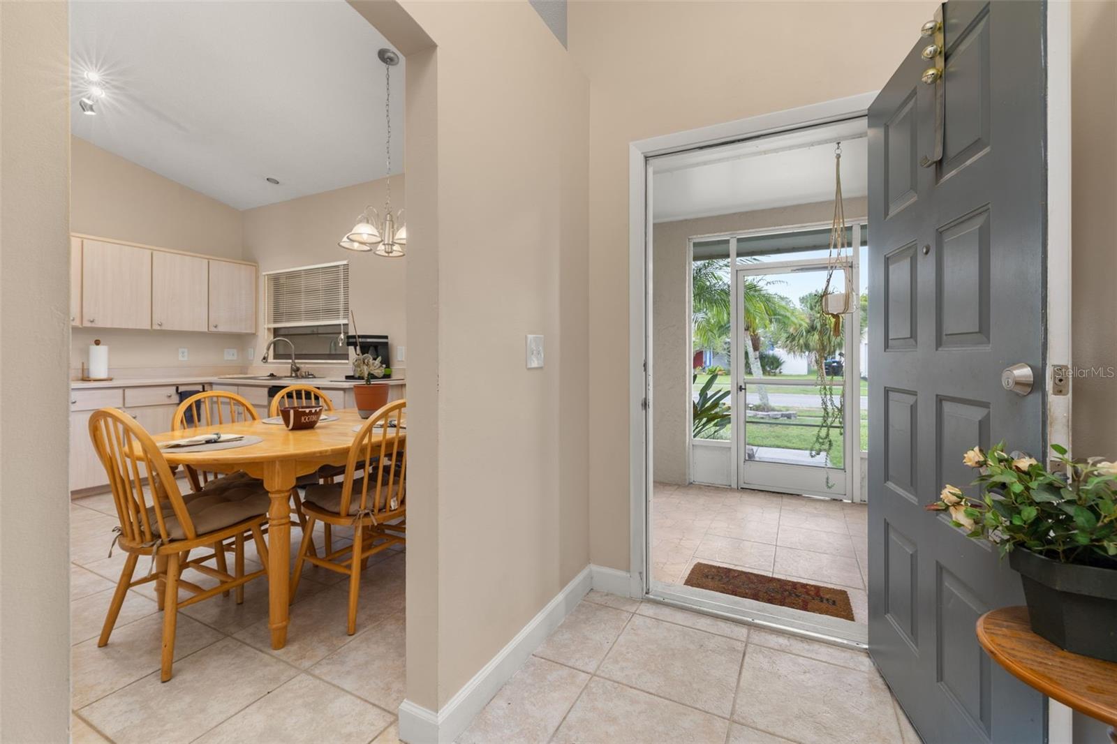 Image 5 of 69 For 2569 Tandori Circle