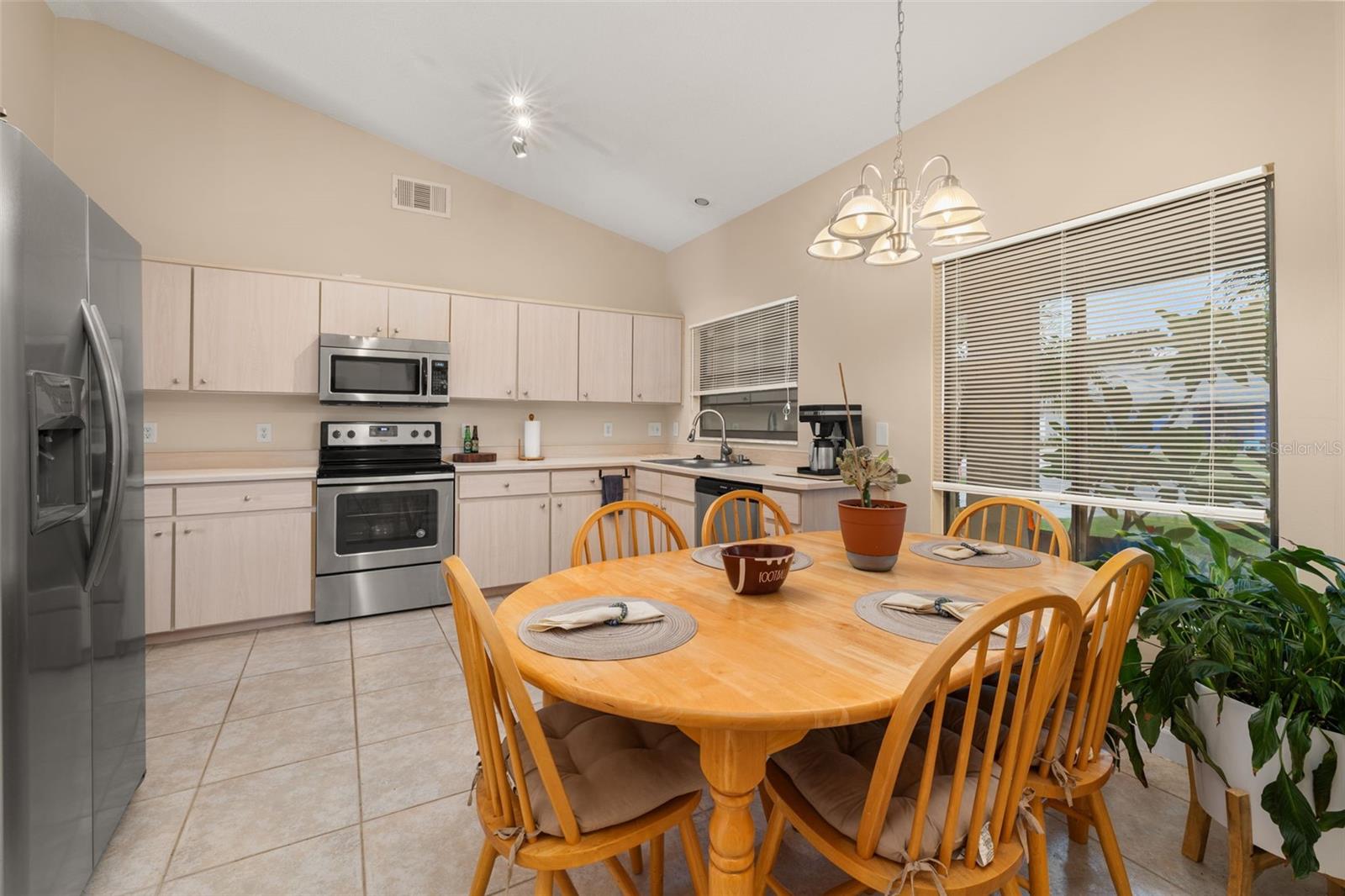 Image 9 of 69 For 2569 Tandori Circle