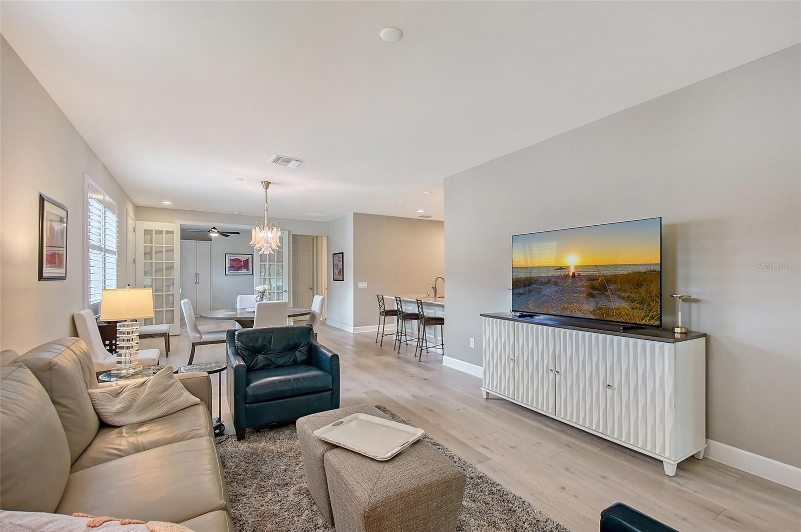 Image 14 of 55 For 17109 Kenton Terrace