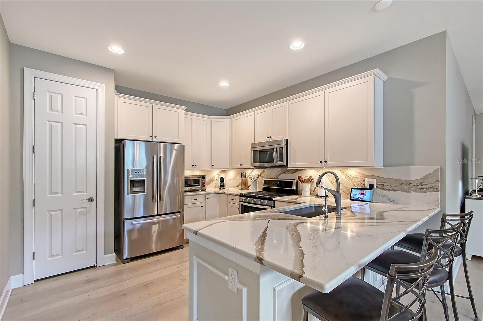 Image 3 of 55 For 17109 Kenton Terrace