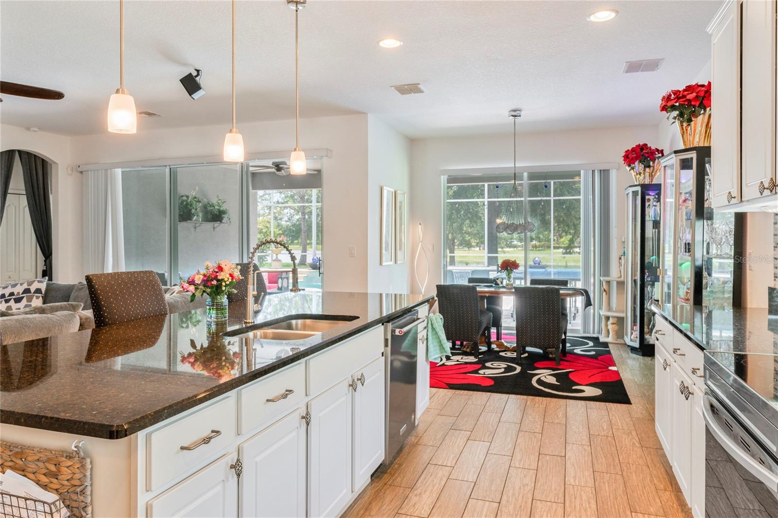 Image 17 of 72 For 6808 Goldflower Avenue