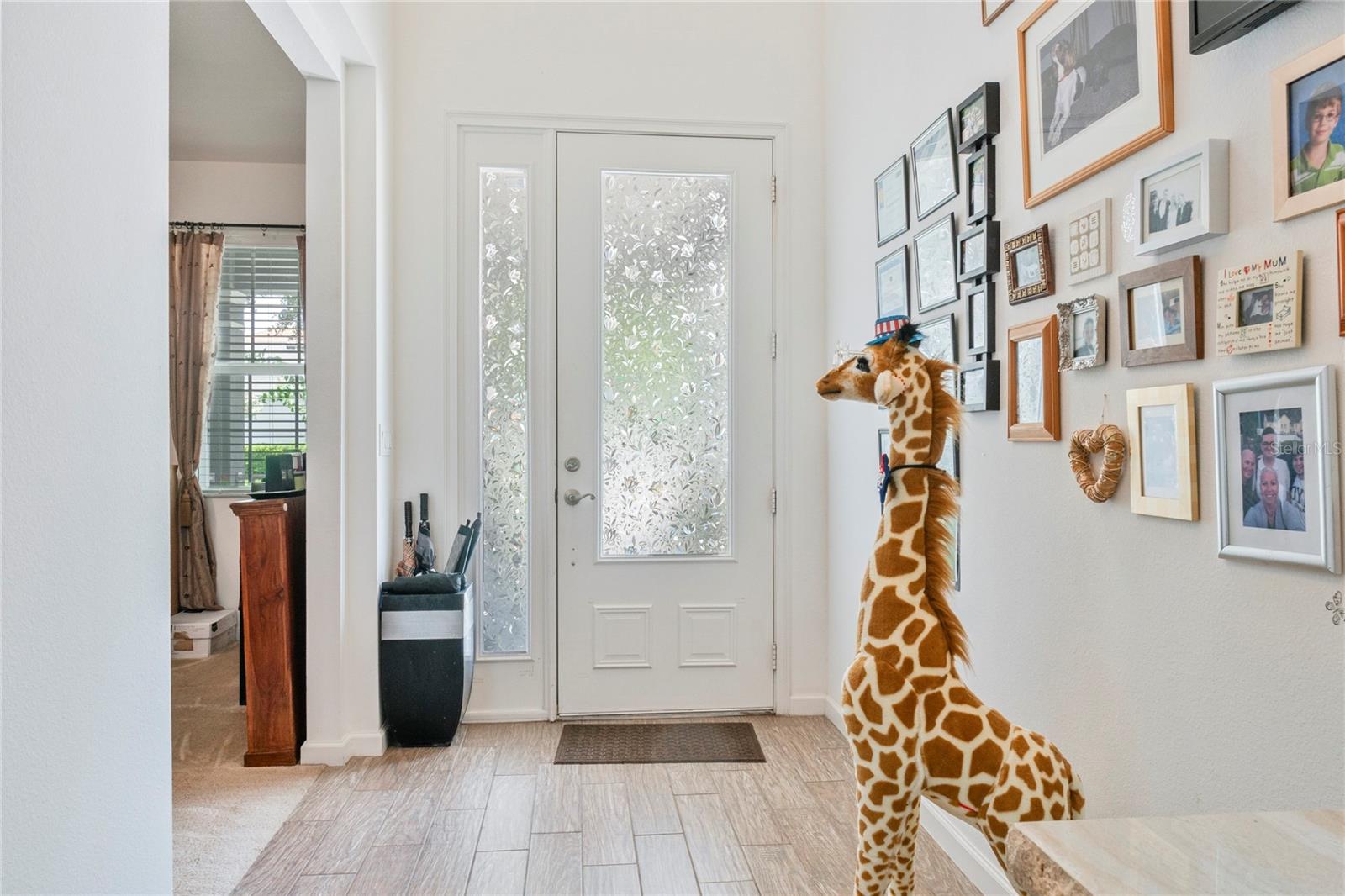 Image 7 of 72 For 6808 Goldflower Avenue