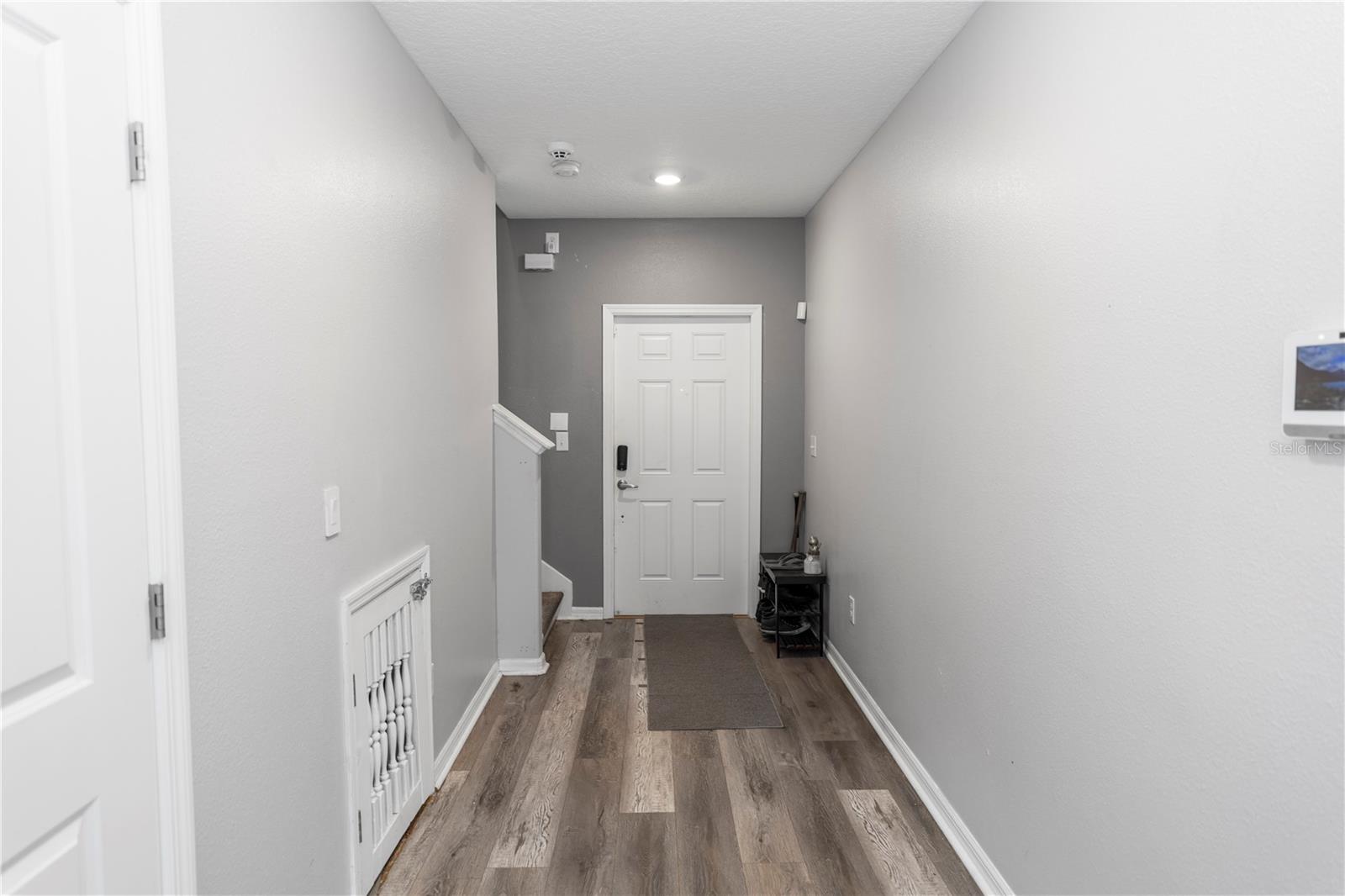 Listing photo id 1 for 7412 Pearly Everlasting Avenue