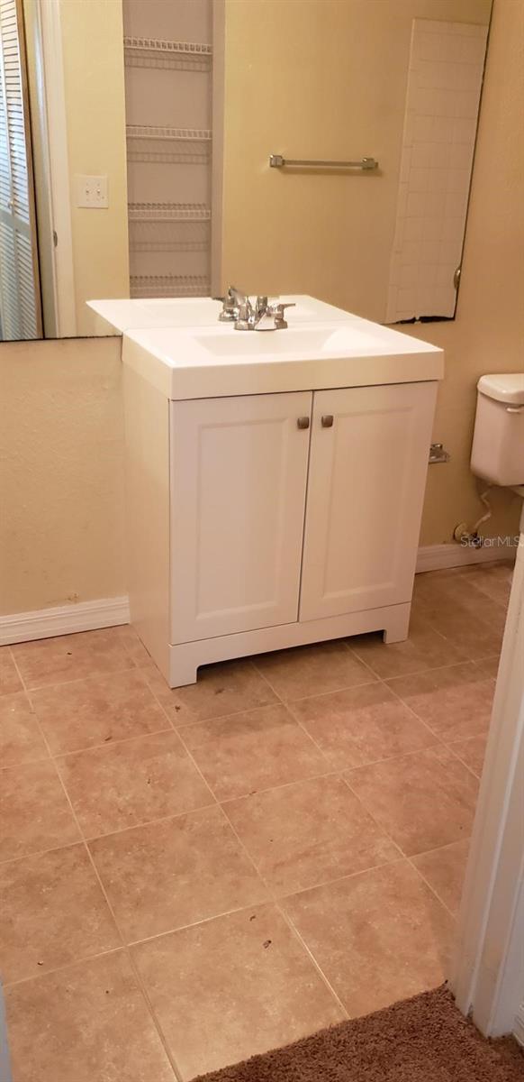 Image 8 of 15 For 4540 Commander Drive 2214