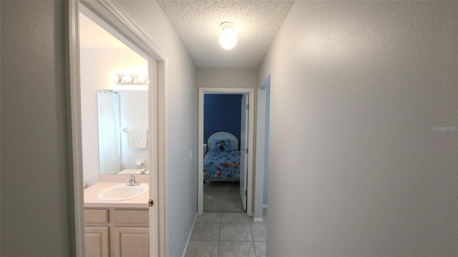 Image 11 of 14 For 2598 Chatham Circle