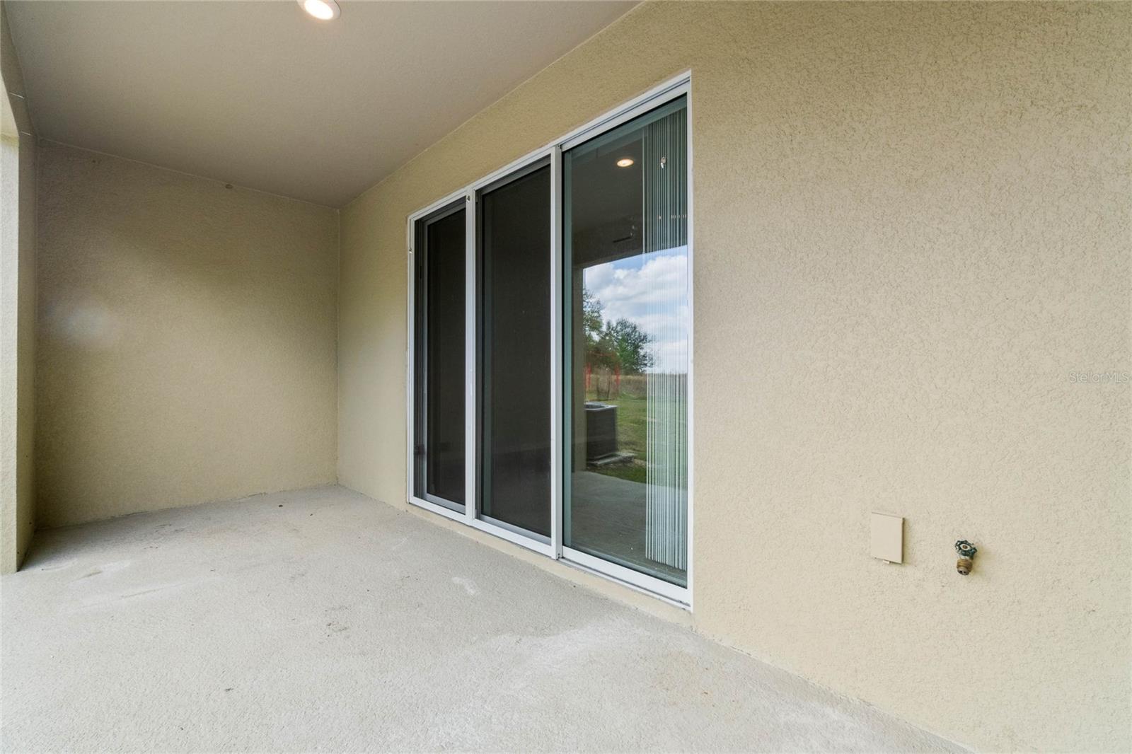 Image 21 of 28 For 390 Feltrim Reserve Boulevard