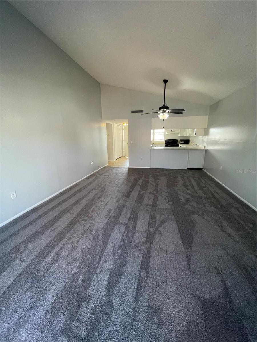 Image 8 of 26 For 6037 Amberly Court F35