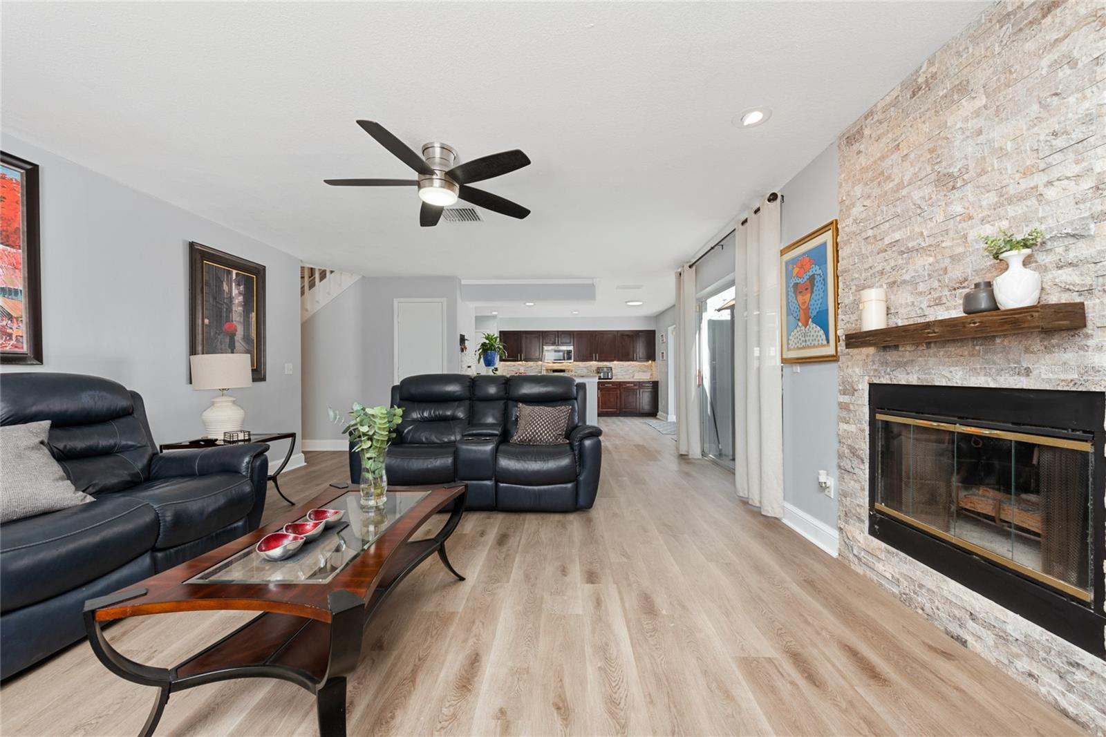 Image 13 of 36 For 13129 Cog Hill Way
