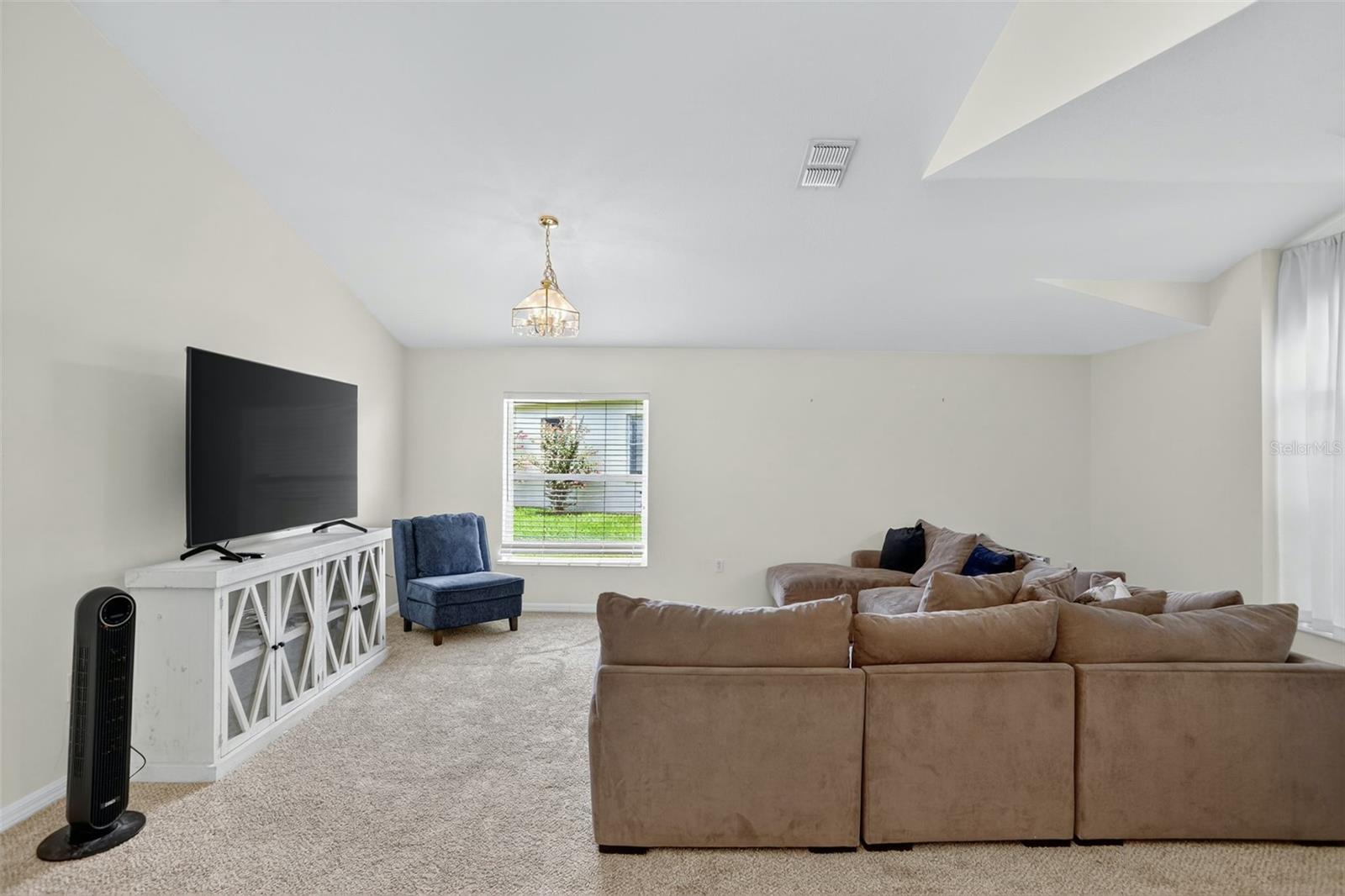 Image 19 of 47 For 2612 Keswick Court