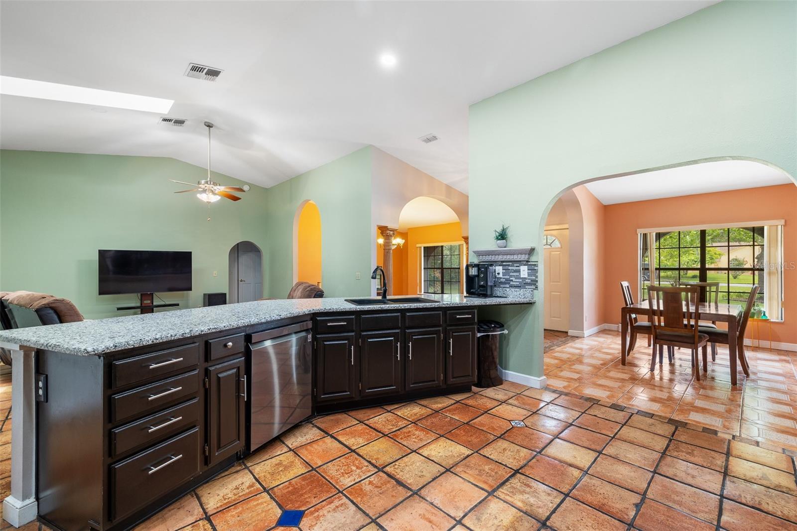 Image 20 of 53 For 2695 Hilliard Court