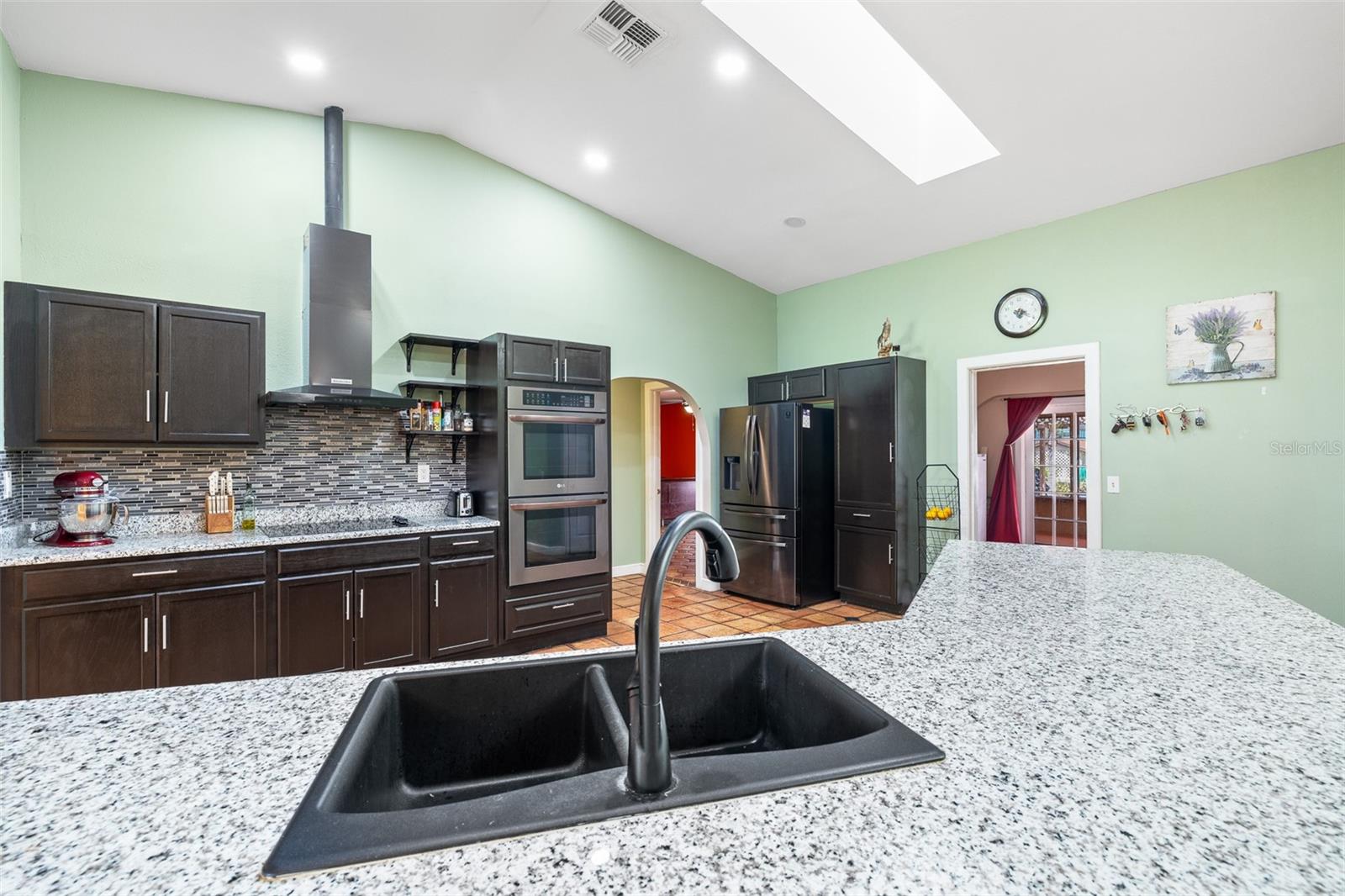 Image 21 of 53 For 2695 Hilliard Court