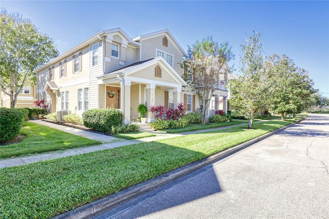 Image 4 of 38 For 7110 Red Lantern Drive 23